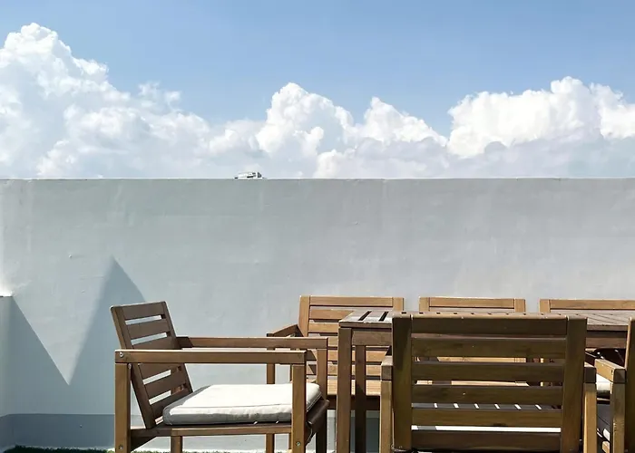Apartment House In The Heart Of Thonglor, Bangkok, 8 Min To Bts Bangkok