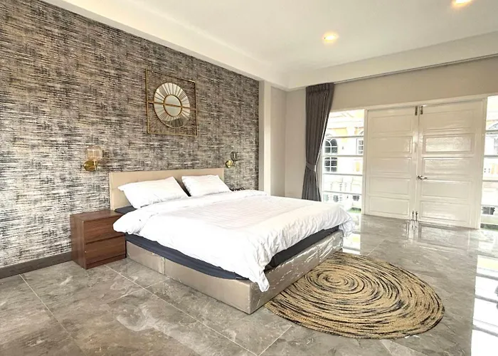 House In The Heart Of Thonglor, Bangkok, 8 Min To Bts Bangkok